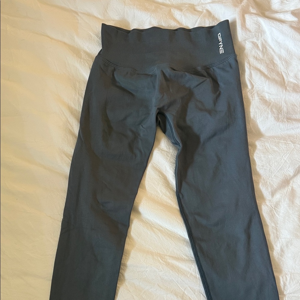 DFYNE women’s impact leggings